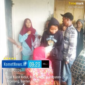 Wujud Kepedulian Sosial, H. Ayub dan Hj. Ida Bagikan 200 Karung Beras untuk Warga Tegal Kunir Kidul