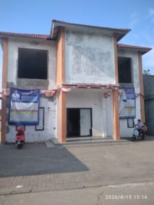 Sekdes Rajeg Mulya Rifaldi Fauzi Kurniawan Fokus Pembangunan Kantor Desa, Lantai 2 Dilanjutkan demi Ruang Kerja Pak Lurah