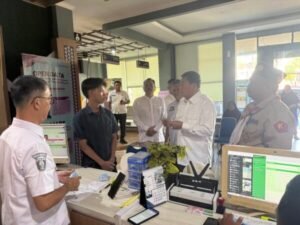 Sidak Bupati ke Cisauk: Cetak KTP Cuma 30 Menit, Gratis & Tanpa Calo!