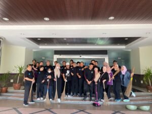 🌿 Bukan Cuma Bersih-Bersih! DLHK Tangerang Gandeng 39 OPD, Gerakan “Korve” Serentak Bikin Lingkungan Asri