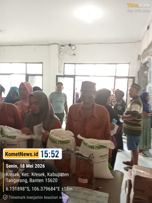 PEMDES Kresek Salurkan Beras dan Minyak Goreng kepada 1.250 KPM, Berjalan Kondusif dan Lancar