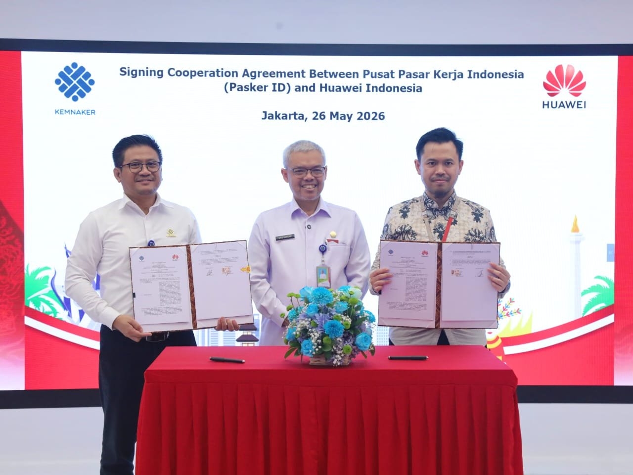 Kemnaker dan Huawei Indonesia Perkuat Kemitraan Pengembangan SDM dan Program Magang